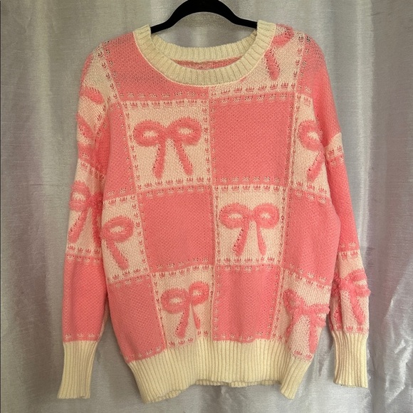 Pink Bow Pattern Sweater - Picture 4 of 6